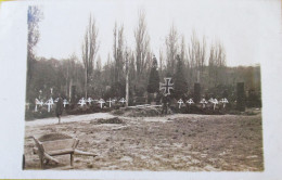 Carte Photo TRAVAUX Construction CIMETIERE Militaire ALLEMAND  Avec Grande CROIX DE FER - Guerre 14/18 - Cimetières Militaires