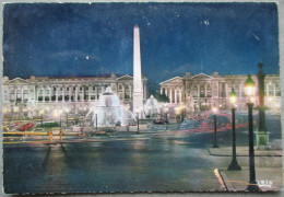 FRANCE PARIS LA NUIT PLACE DE LA CONCORDE OBELISQUE MADELEINE CHURCH POSTCARD ANSICHTSKARTE PICTURE CARTOLINA PHOTO CARD - Grugies