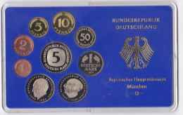 Allemagne Coffret Officiel BE PP Proof 1 Pfennig à 5 Mark 1977 Atelier D Munich , Neuve - Ongebruikte Sets & Proefsets