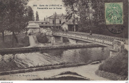 89 - Gare De LAROCHE  Saint Cydroine   Et Passerelle Sur Le Canal     ( Yonne  ) - Laroche Saint Cydroine