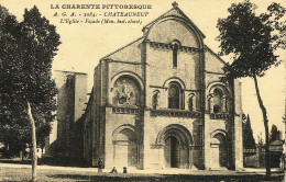 CPA 16 - Chateauneuf Sur Charente - Façade De L'Eglise - Chateauneuf Sur Charente