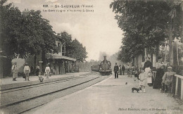 89 - YONNE - SAINT-SAUVEUR-EN-PUISAYE - La Gare - Ligne D'Auxerre à Gien - 11397 - Saint Sauveur En Puisaye