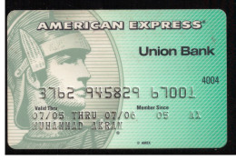 USED COLLECTABLE CARD AMERICAN EXPRESS  CARD  ( 4 ) - Credit Cards (Exp. Date Min. 10 Years)