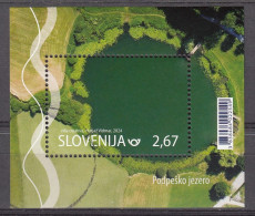 ESLOVENIA 2024 - LAGO PODPEC - LAKE PODPEC - MUESTRA-SPECIMEN A FACIAL - 1 HOJITA BF - Slowenien