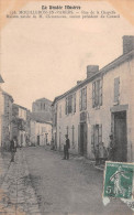 MOUILLERON-en-PAREDS (Vendée) - Rue De La Chapelle - Maison Natale De Clémenceau - Voyagé 1910 (2 Scans) - Mouilleron En Pareds