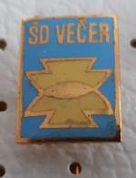 Football Club SD VECER Maribor Soccer Socker Calcio Socker Slovenia Ex Yugoslavia Enamel  Pin - Football