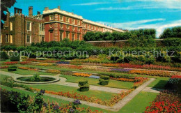 72780013 Hampton Court Kings Privy Garden Hampton Court - Herefordshire