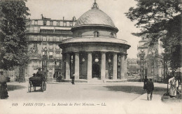 FRANCE - Paris (VIIIe) - Vue Générale Et à L'entrée De La Rotonde Du Parc Monceau - L L- Animé - Carte Postale Ancienne - Parques, Jardines