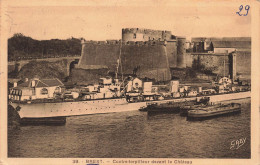 FRANCE - Brest - Vue Générale - Contre Torpilleur Devant Le Château - Carte Postale Ancienne - Brest