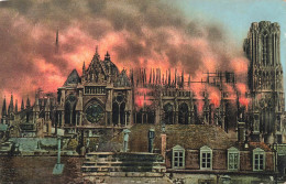 FRANCE - Reims - La Cathédrale Pendant L'incendie (19 Spetembre 1914) - Carte Postale Ancienne - Reims