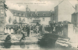 56 PONTIVY - PLACE AUX CUIRS - MARCHE AUX COCHONS - Pontivy