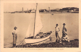 Nouvelle Calédonie - Noumea - Anse Du Tir - Animé - Petite Barque A Voile -  Carte Postale Ancienne - Neukaledonien