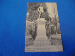 Darney , Monument élevé à La Mémoire Des Enfants Du Canton De Darney Morts Pour La Patrie En 1870 - Darney