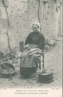 56 UNE ECHARDEUSE DE LAINE DANS LE MORBIHAN - RARE - Autres & Non Classés