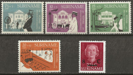 SURINAM: **, N° YT 318 à 321 Série + 322, TB - Suriname ... - 1975