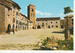 Ainsa : Place Et église Romane - Huesca