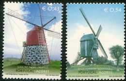 2002  2 Stamps Portugal Acores - 0.43 € + 0.54 € - Windmolens - Windmills - Moulin à Vent - - Neufs