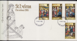 ST HELENA - 1985 - STAONED GLASS WINDOWS SET OF 4 ON ILLUSTRATED FDC  - St. Helena