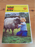 Football League Review Poster Leeds Utd  1968/69 - Deportes