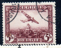 BELGIQUE BELGIE BELGIO BELGIUM 1930 AIR POST MAIL STAMP AIRMAIL FOKKER FVII/3m OVER BRUSSELS 5fr USED OBLITERE' USATO - Usados