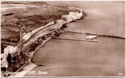 22-2-2024 (1 W 5) UK - Dover (b/w) Shakespeare Cliff - Dover