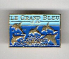 PIN'S JEU LE GRAND BLEU DAUPHIN - Giochi