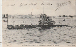  ***  BATEAUX  ****   MARINE MILITAIRE --- Sous Marin Naviguant En Surface écrite De Vannes TTB 1916 - Submarines