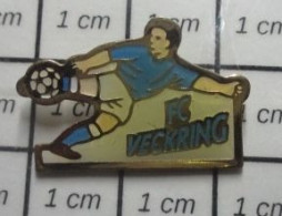 811F  Pin's Pins / Beau Et Rare / SPORTS / CLUB FOOTBALL FC VECKRING - Voetbal