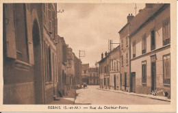 Rebais - Rue Du Docteur Farny Parfait état - Rebais