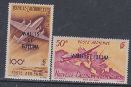 Wallis Et Futuna P. A. N° 12 / 13  XX  Timbre De Nlle Calédonie Surchargés Wallis Et Futuna : Les 2 Vals  Sans Char., TB - Unused Stamps