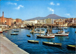 Delcampe - TORRE DEL GRECO - PANORAMA DEL PORTO E VESUVIO - EDIZIONE BUONANDI - SPEDITA - 1960s (19571) - Torre Del Greco