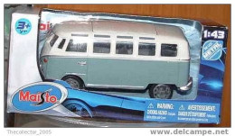 MAISTO - DIE CAST MODEL-AUTOMODELLO-CAR MODEL - VOLKSWAGEN VAN OF '70S (GREY) - SCALA 1:43 - Maisto