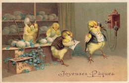Poussins Humanisés * CPA Illustrateur Gaufrée Embossed * Téléphone Phone Comptoir Eggs Poussin Oeufs * Joyeuses Pâques - Easter