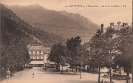 FRANCE - Cauterets - L'esplanade - Vue Sur Le Cabaleros - Carte Postale Ancienne - Cauterets