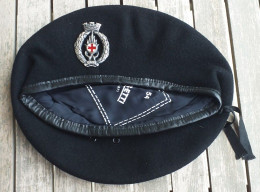 Basco Nero Vintage Infermiere Volontarie Corpo Militare C.R.I. Mai Usato Tg. 54 - Headpieces, Headdresses