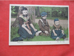 Children Costume Staphorst. Aan Den Weg   6334 - Europe