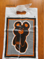 1980 MOSCOW OLYMPICS MASCOT MISCHA PLASTIC BAG , DAMAGED , 19-46 - Apparel, Souvenirs & Other