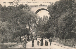 FRANCE - Paris - Parc Des Bulles Chaumont - Vue Générale - Le Pont De Briques - C M - Animé - Carte Postale Ancienne - Parques, Jardines