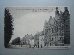 HOOGSTRAETEN - Stadhuis En Groote Markt - Hôtel De Ville Et Grand Place - Hoogstraten