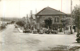 LES CLAYES SOUS BOIS Rue Maurice Jouet Et Place De La République - SM - - Les Clayes Sous Bois