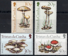 TRISTAN DA CUNHA  Timbres-Poste N°350* à 353* Neufs Charnières TB Cote : 6.50€ - Tristan Da Cunha