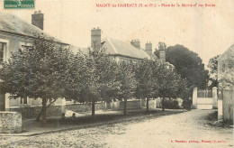 MAGNY LES HAMEAUX Place De La Mairie Et Des écoles - Magny-les-Hameaux