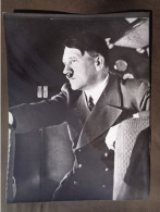 Hitler, Private Life... 18x24 Cm Reproduction Found In A Journalist's Archive * Ref. 108 - Guerre, Militaire