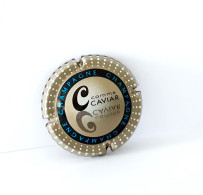 Capsules Ou Plaques De Muselet CHAMPAGNE Générique C Comme CAVIAR - Collezioni