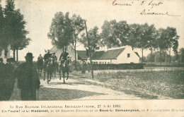 BRUXELLES-OSTENDE-RAID MILITAIRE-LIEUTENANT MADAMET-SOUS-LIEUTENANT DEMUENYNCK -CHEVAL-HIPPISME- - Fêtes, événements