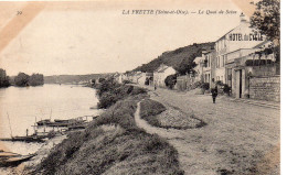 La Frette-sur-Seine Animée Quai De La Seine Barques Hôtel Du Cycle - La Frette-sur-Seine