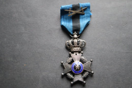 Ordre Médaille BELGIQUE Ordre De Leopold I  Chevalier  Avec Glaives - Belgien