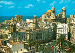 Espagne - Espana - Andalucia - Cadiz - Plaza De San Juan De Dios Ayuntamiento Torres De La Catedral - Cathédrale - CPM - - Cádiz