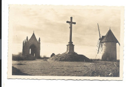 LES HERBIERS - Mont Des Alouettes Au Lever Du Jour - Moulin - Calvaire - Vers 1940 - VENTE DIRECTE X - Les Herbiers