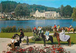 Animaux - Chevaux - Bagnoles De L'Orne - Le Casino Du Lac Et Les Poneys - CPM - Voir Scans Recto-Verso - Horses